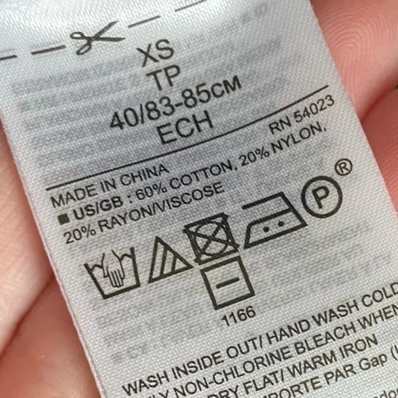 Banana Republic • Navy Black Bobble Crew Neck Sweater - Picture 5 of 6